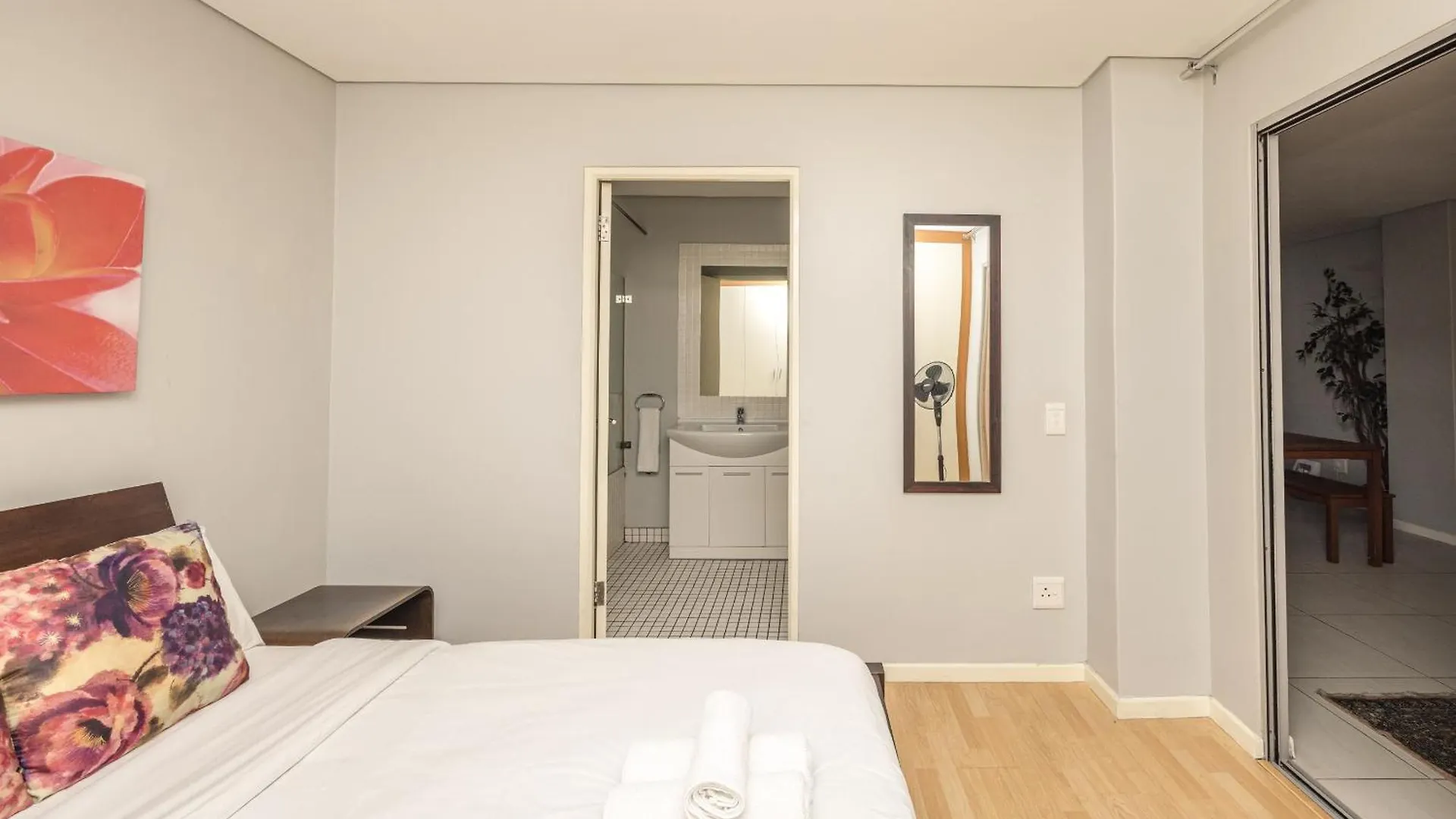 Homey Apartment At The Greenmarket Square Cape Town 0*,  Güney Afrika