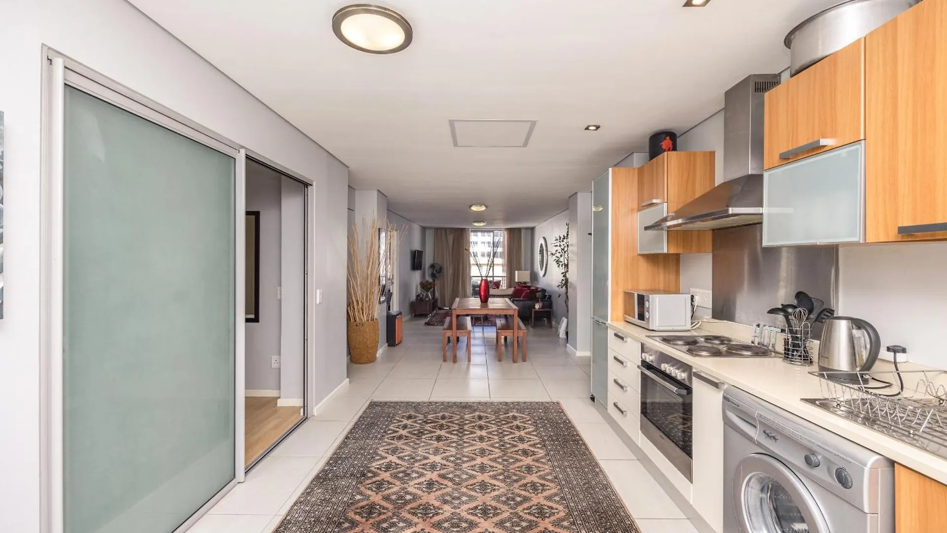 Homey Apartment At The Greenmarket Square Cape Town